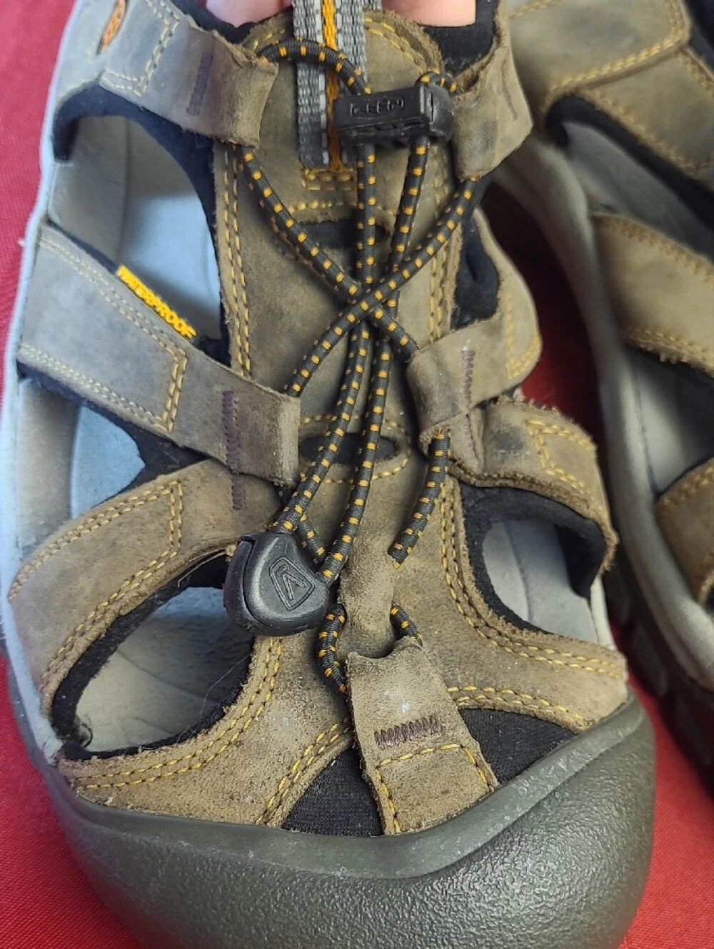 Keen Venice H2 Leather Men's Closed-Toe Sport Sandals  Brown and Gray Size 11.5